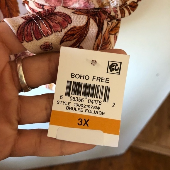 SALE 🛍️ Style & Co Floral Boho Peasant Top - Picture 7 of 7